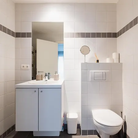 Spacious In Modern